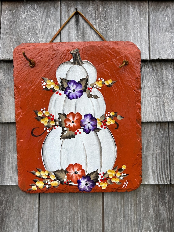 Pumpkin slate sign, welcome plaque, door hanger, Pumpkin slate, Fall sign, welcome sign, Painted slate, slate sign, porch decor