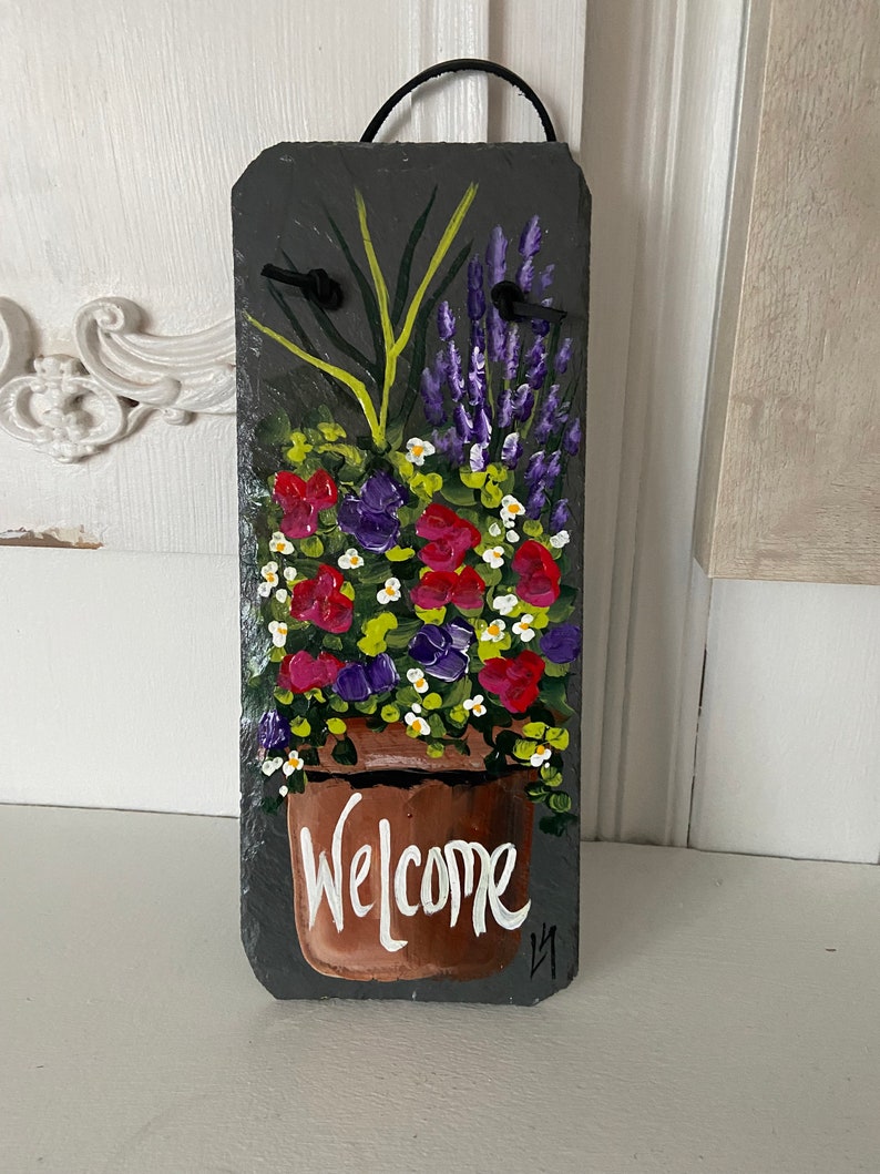 Painted slate welcome sign, personalized garden slate sign, Floral welcome plaque, Porch decor, door hanger, porch sign, garden decor image 2
