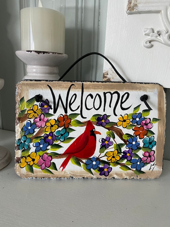 Painted slate welcome sign, garden slate sign, Cardinal welcome plaque, Porch decor, door hanger, small slate welcome sign, garden decor