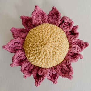 Bloom Pillow Pattern, Crochet Pillow, Crochet Pattern, Pillow Pattern, Crochet Pillow Pattern, Nursery Decor, Home Decor, No Sew Pattern, image 7