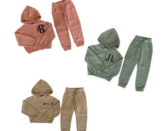 Kids Personalized Jogger Set Monogram Zip Hoodie Customized Sweatsuit Childrens Fleece workout Set Matching Embroidered Tracksuit Initials