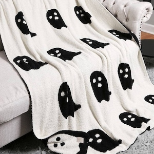 Personalized Viral Pink Ghost Blanket Super Plush Bright Colored