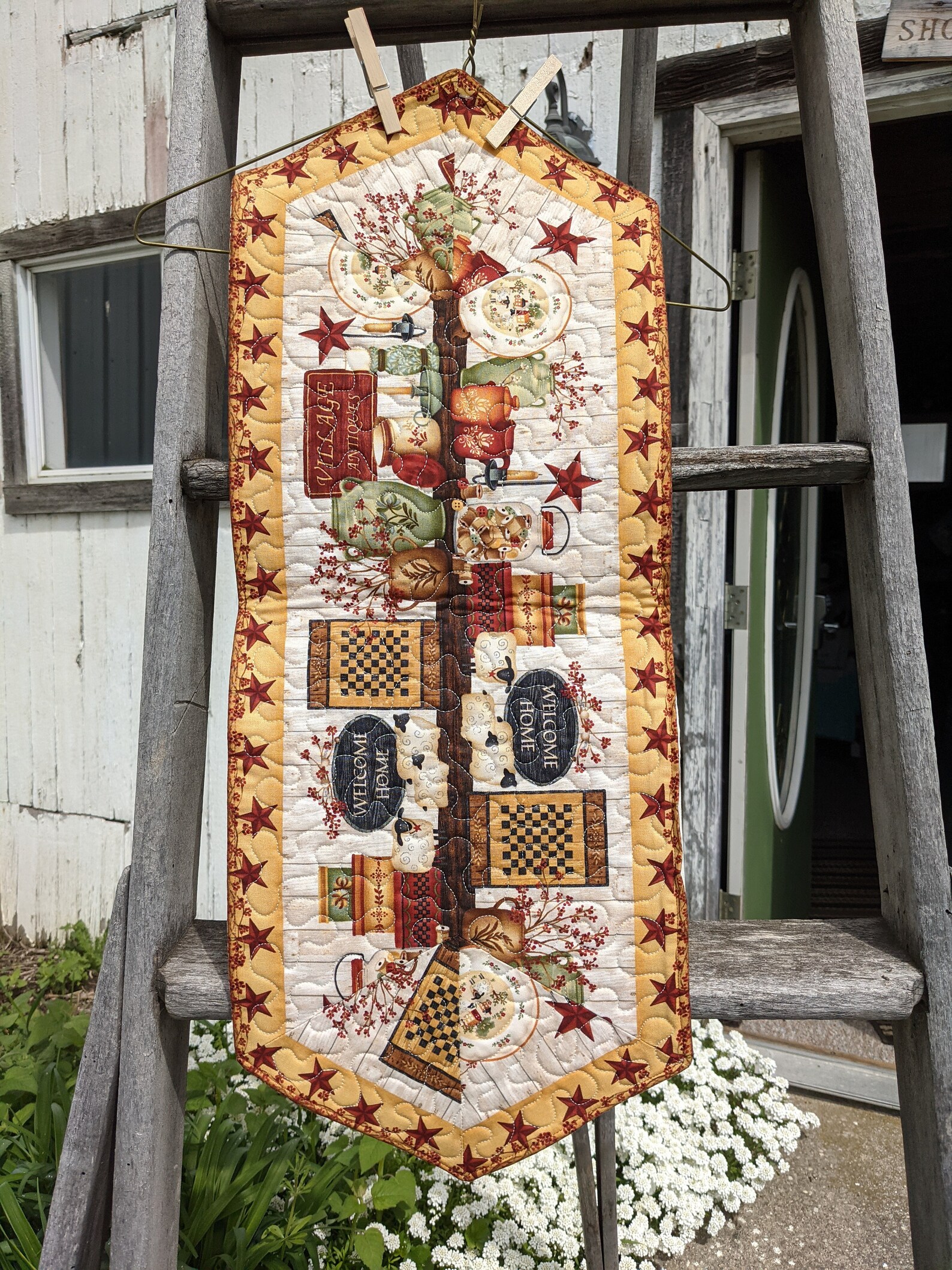 Country Table Runner Quilted table runner Table runner Etsy
