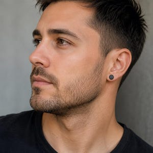 Pendientes de botón negros / 5 opciones de tamaño / Pendientes hipoalergénicos / Poste de plástico / Pendientes de titanio / Acero inoxidable / Pendientes para hombre imagen 6