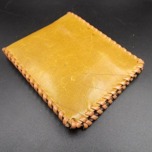 Genuine Leather Men&#39;s Basic BiFold Wallet - Handmade
