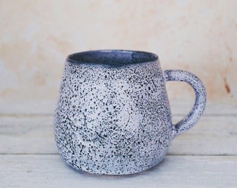 Handmade Japanese ceramics stoneware Dark snow coffee mug (Navy with pale blue dots)