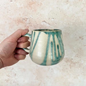 Handmade Japanese ceramic stoneware cream & green lines Mug: Weeping willow