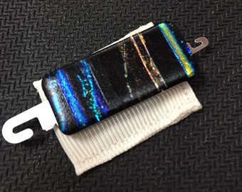 Magnetic Dichroic Fused Glass Needle Threader