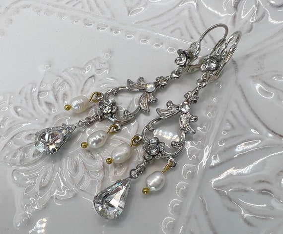Vintage Bridal Chandelier Earrings | Swarovski Cr… - image 4