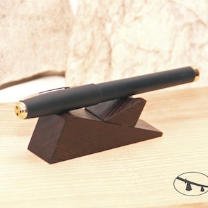 Wooden pen stand. The wenge wood stylus holder. Pencil storage. Desktop organizer.