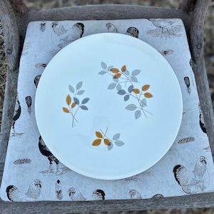 Knowles Foliage an Underglaze Decal Kalla Design USA Dinnerplate MCM Leaf Leaves