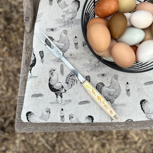 Vintage Ekco Meat Fork Serving Utensil Onion Print Handle Shallots USA Made Retro 90&#39;s Root Vegetable