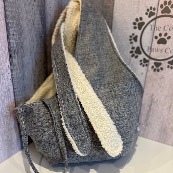 Puppy bag, Small dog bag, Dog bag, puppy carrier, puppy sling, 100% wool tweed Fabric Made in Great Britain, with  cream Sherpa lining .