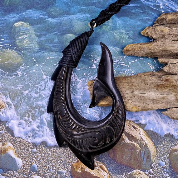 dragon fish hook Maori Dragon Fish Hook Pendant Whaletail Macrame Necklace Hei Matau Hand  Carved, Large 3