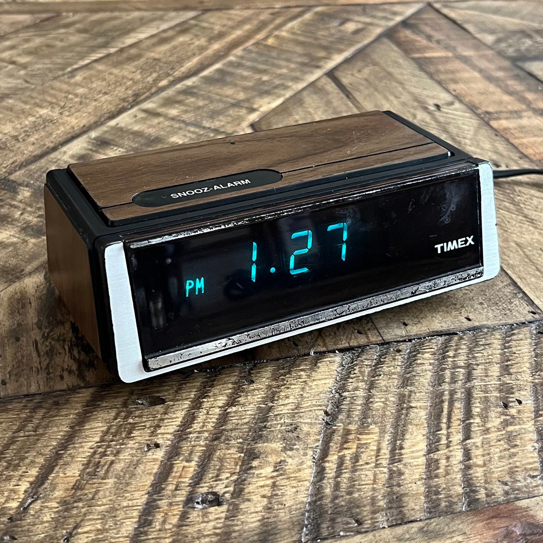 Vintage Timex Digital Alarm Clock Model No. 5203503 Tested & Working