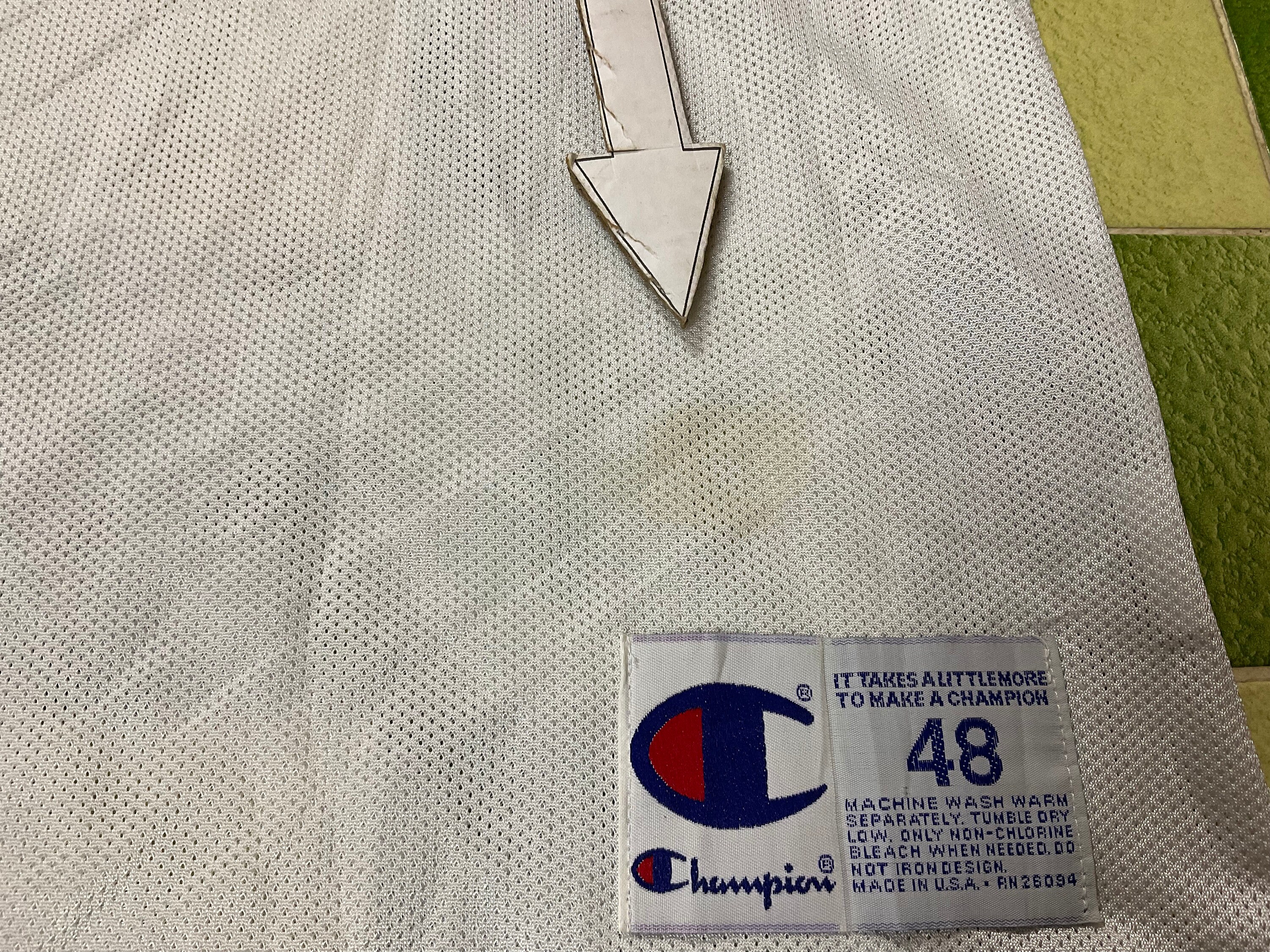 UsaVintageBarcelona Size 48. 90s Vintage NBA Champion Sonics Kemp #40
