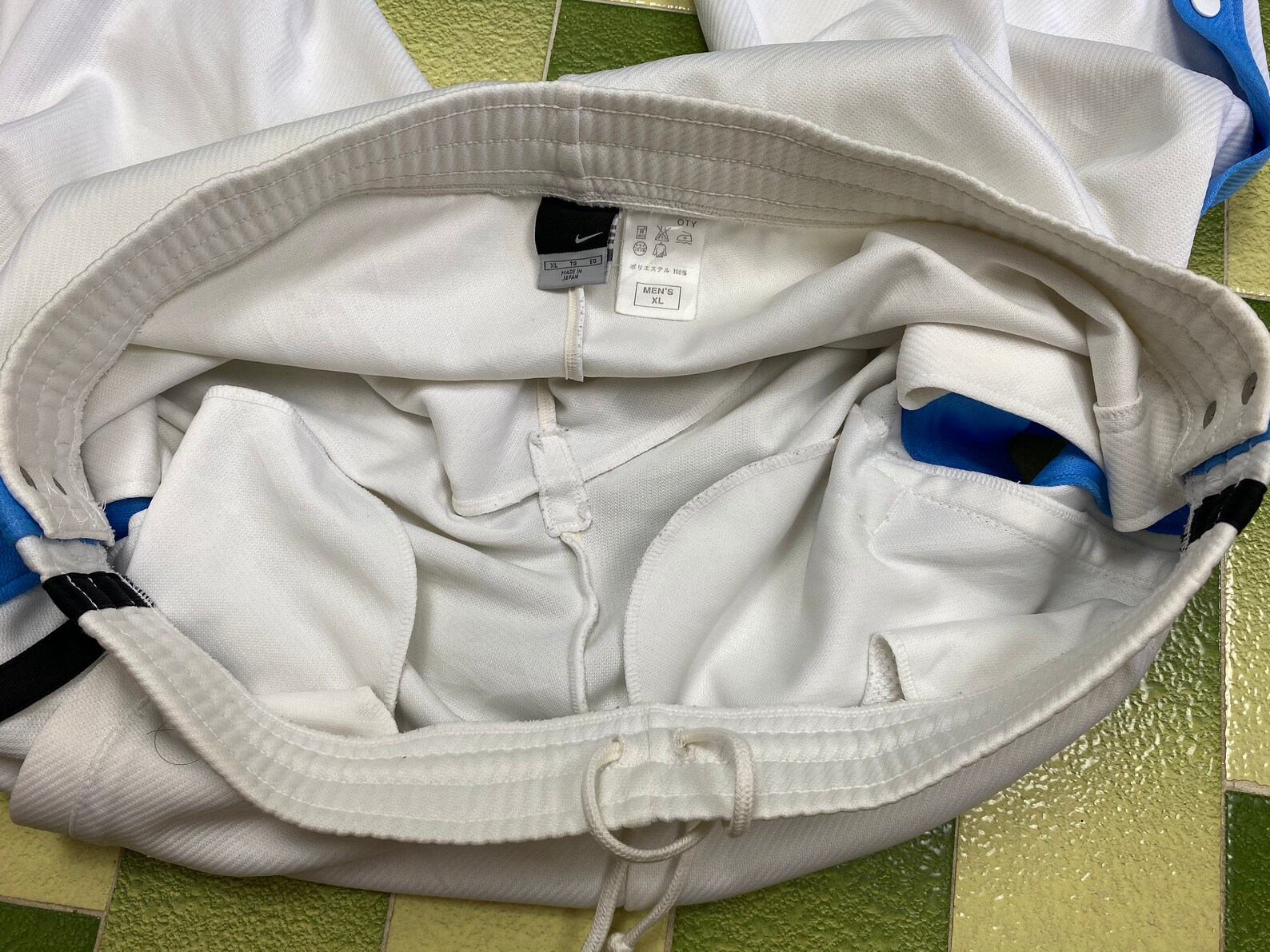 nike snap button pants