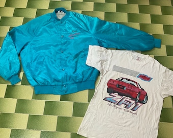 Vintage Chevrolet Chevy The Heartbeat of America Satin Bomber Jacket Size XL & FREE Vintage 90s Corvette ZR1 T-Shirt Size M