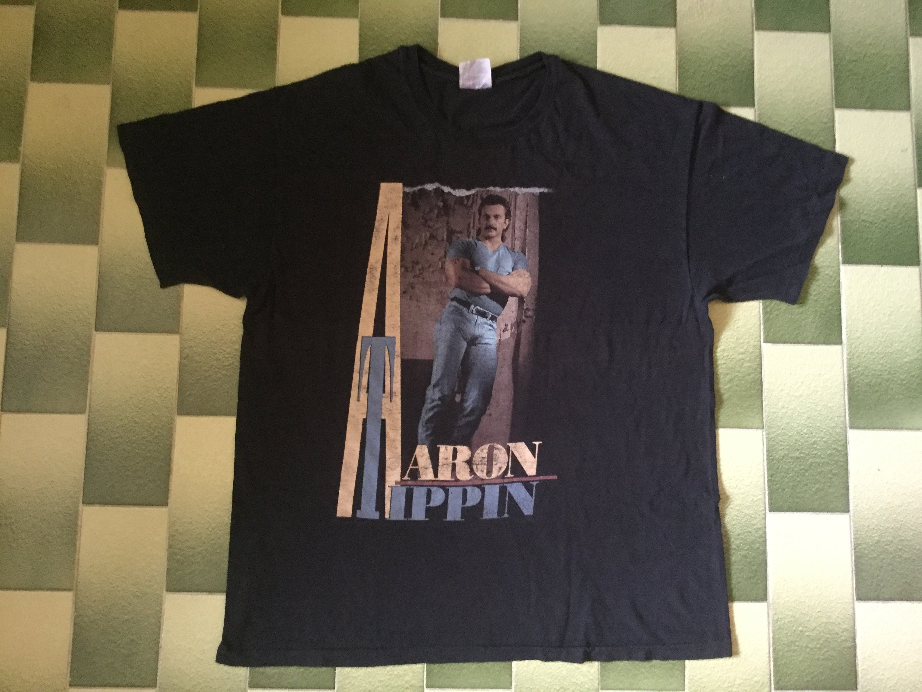 Vintage Aaron Tippin T-shirt American 