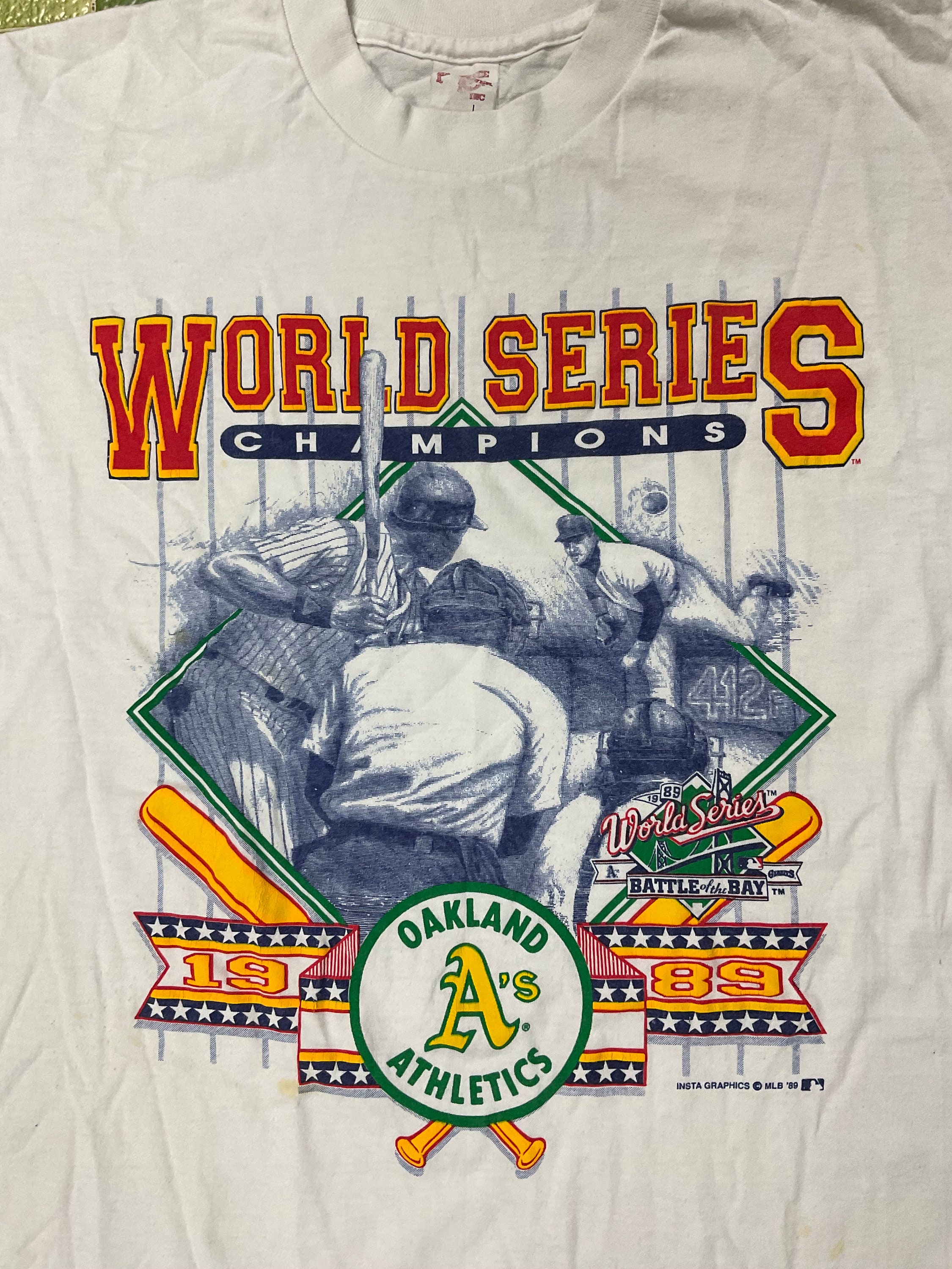 Vintage 80s 1989 Battle of the Bay Oakland Athletics T-shirt Vintage 80s 1989 Battle of the Bay Oakland Athletics T-shirt
