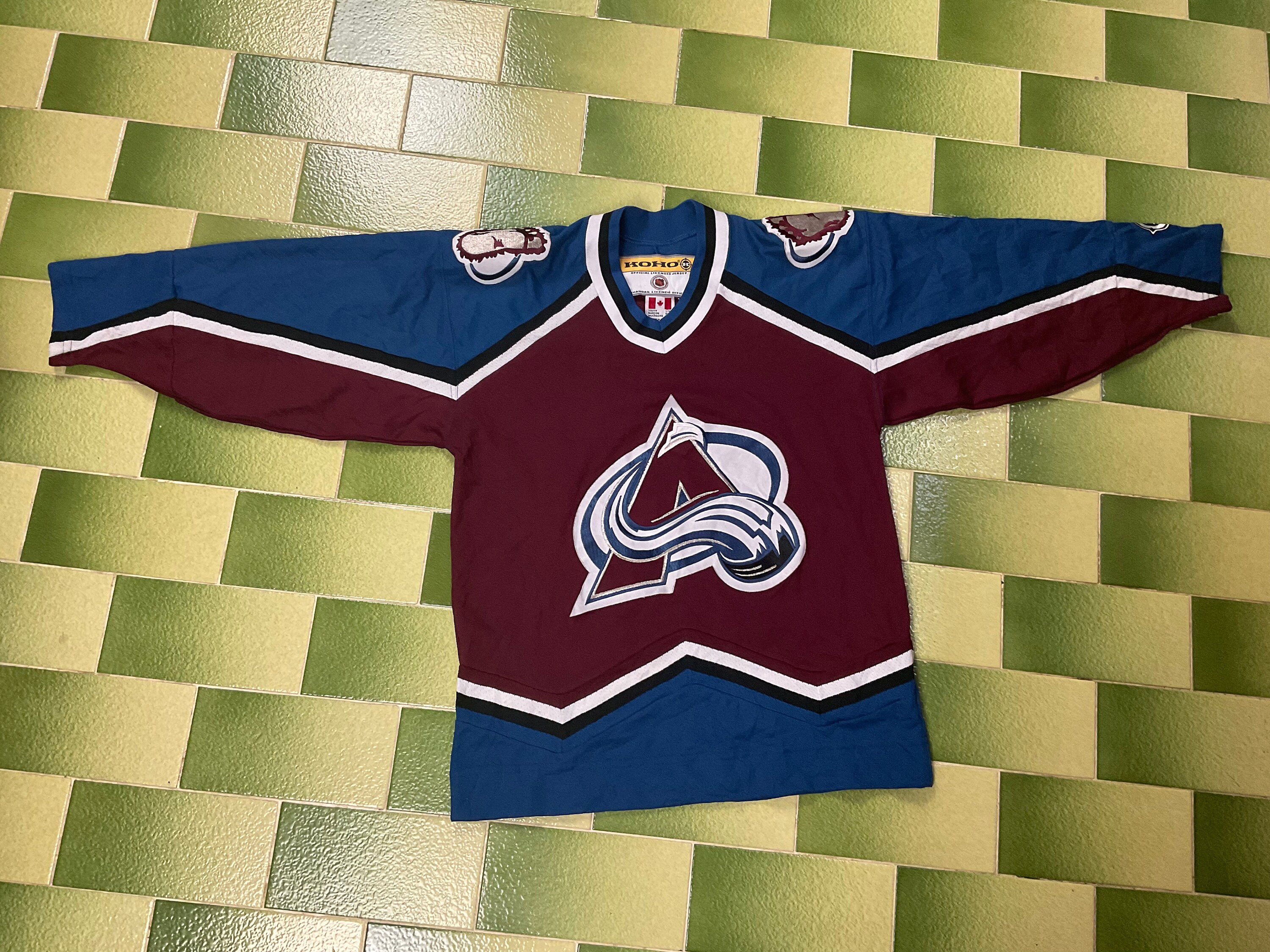 Colorado Avalanche Hockey Jersey Men’s XL USA Logo 7 Patrick Roy Rare