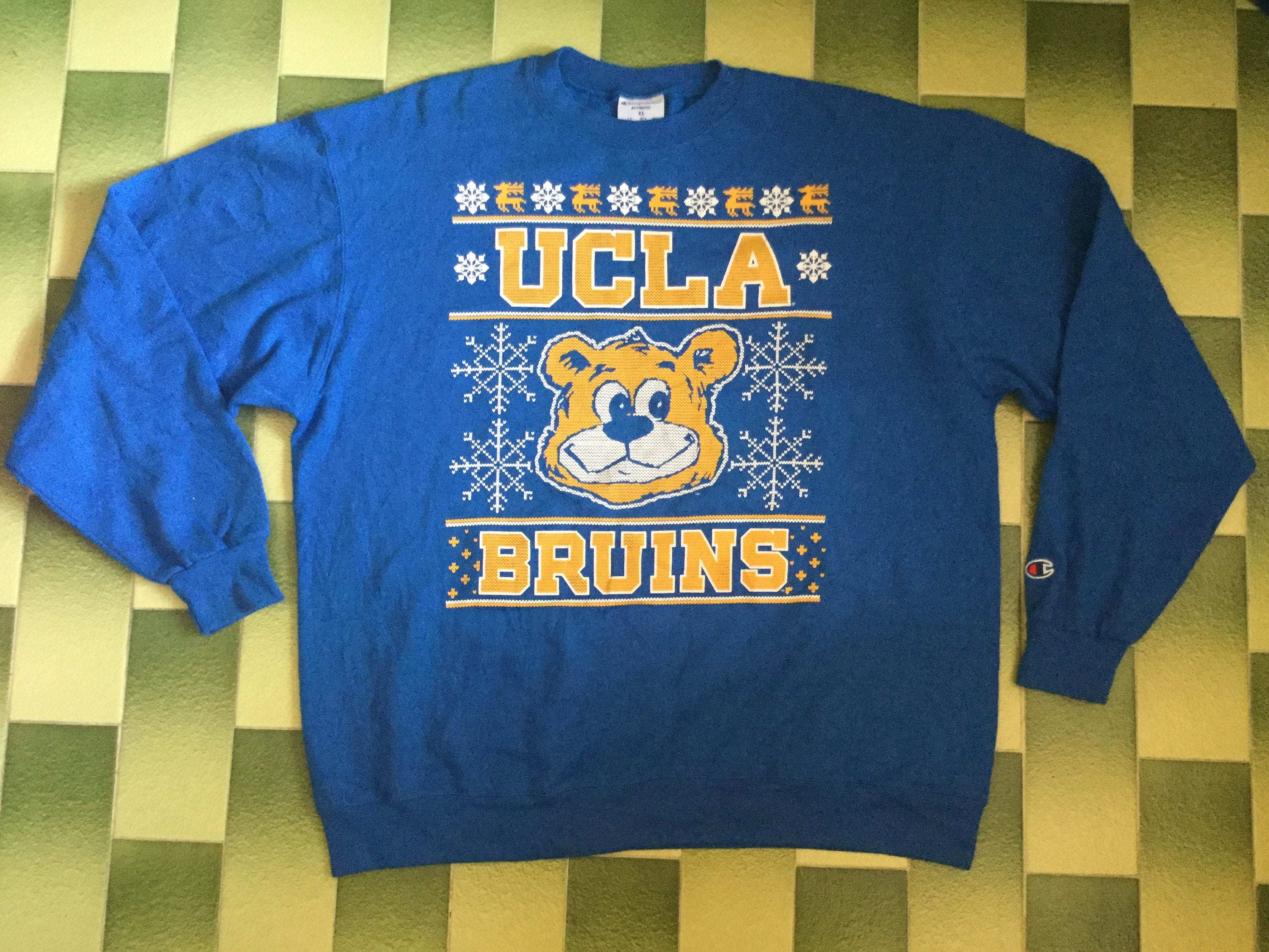  UCLA Bruins Luxury Officially Licensed Sweatshirt : Sports &  Outdoors