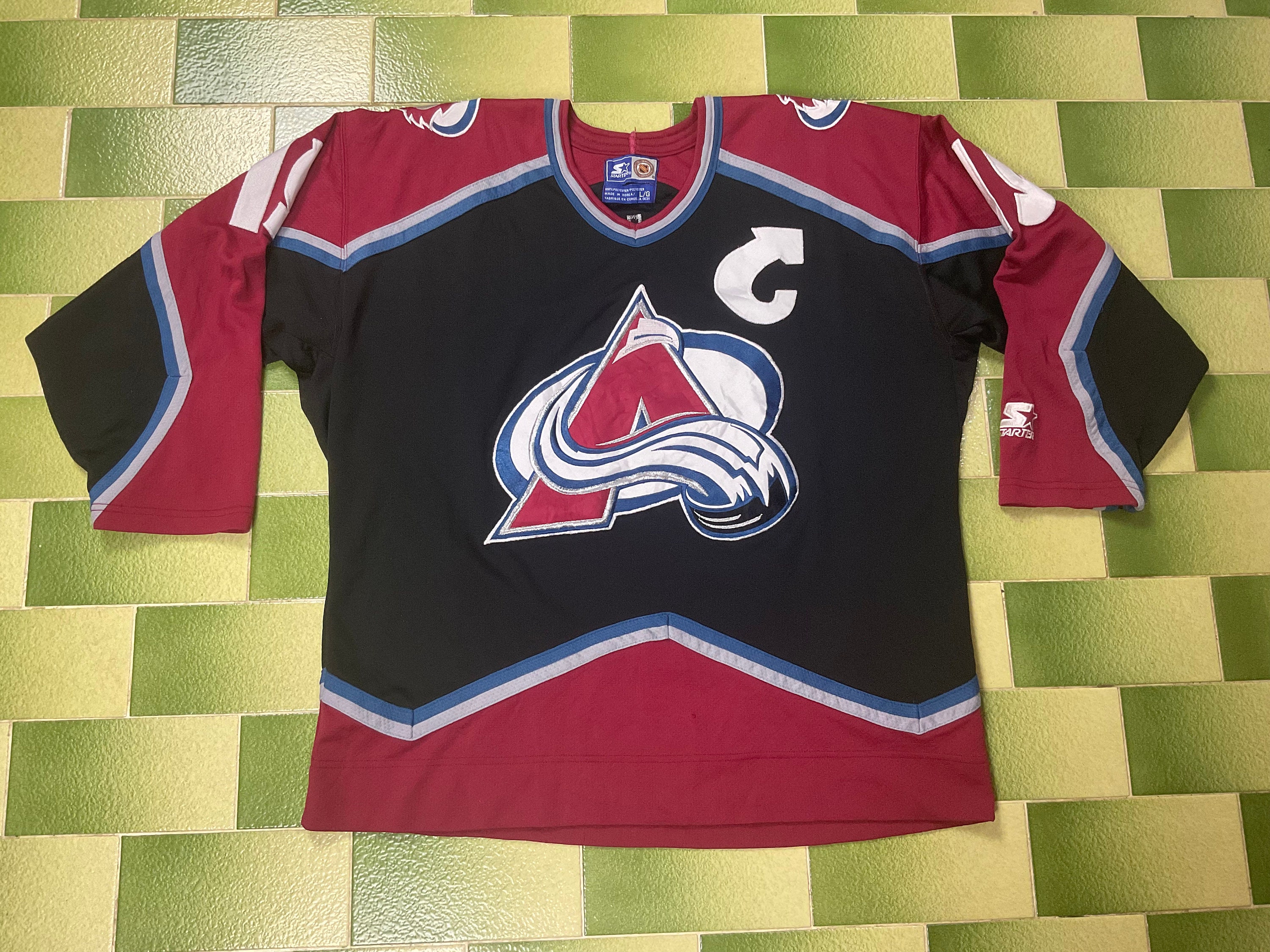 Vintage Colorado Avalanche Joe Sakic Starter Jersey