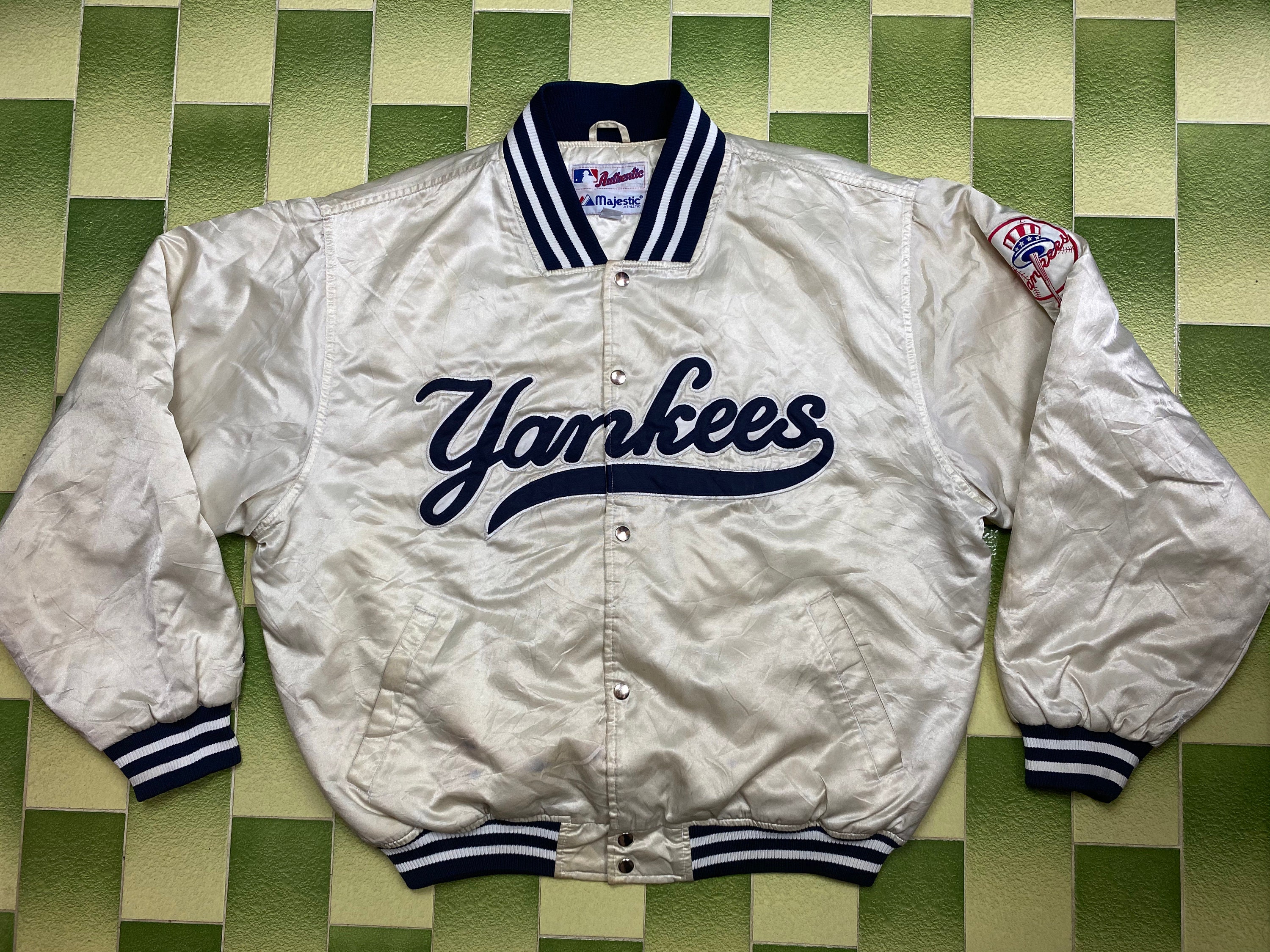 majestic new york yankees satin bomber jacket