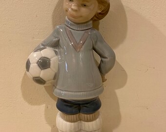 Soccer Player Boy by Lladro 8.25