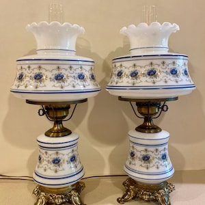 Pair of Quoizel Abigail Adams Collection Blue Floral GWTW 3-way