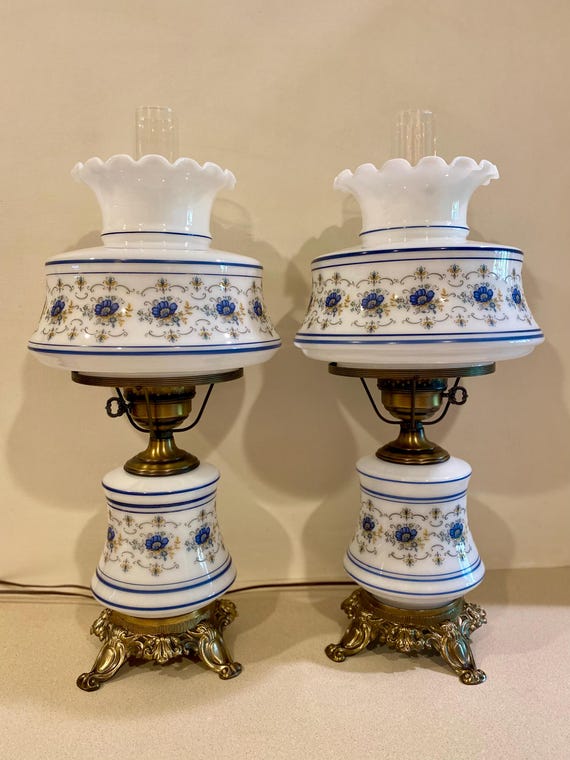 Pair of Quoizel Abigail Adams Collection Blue Floral GWTW 3-way