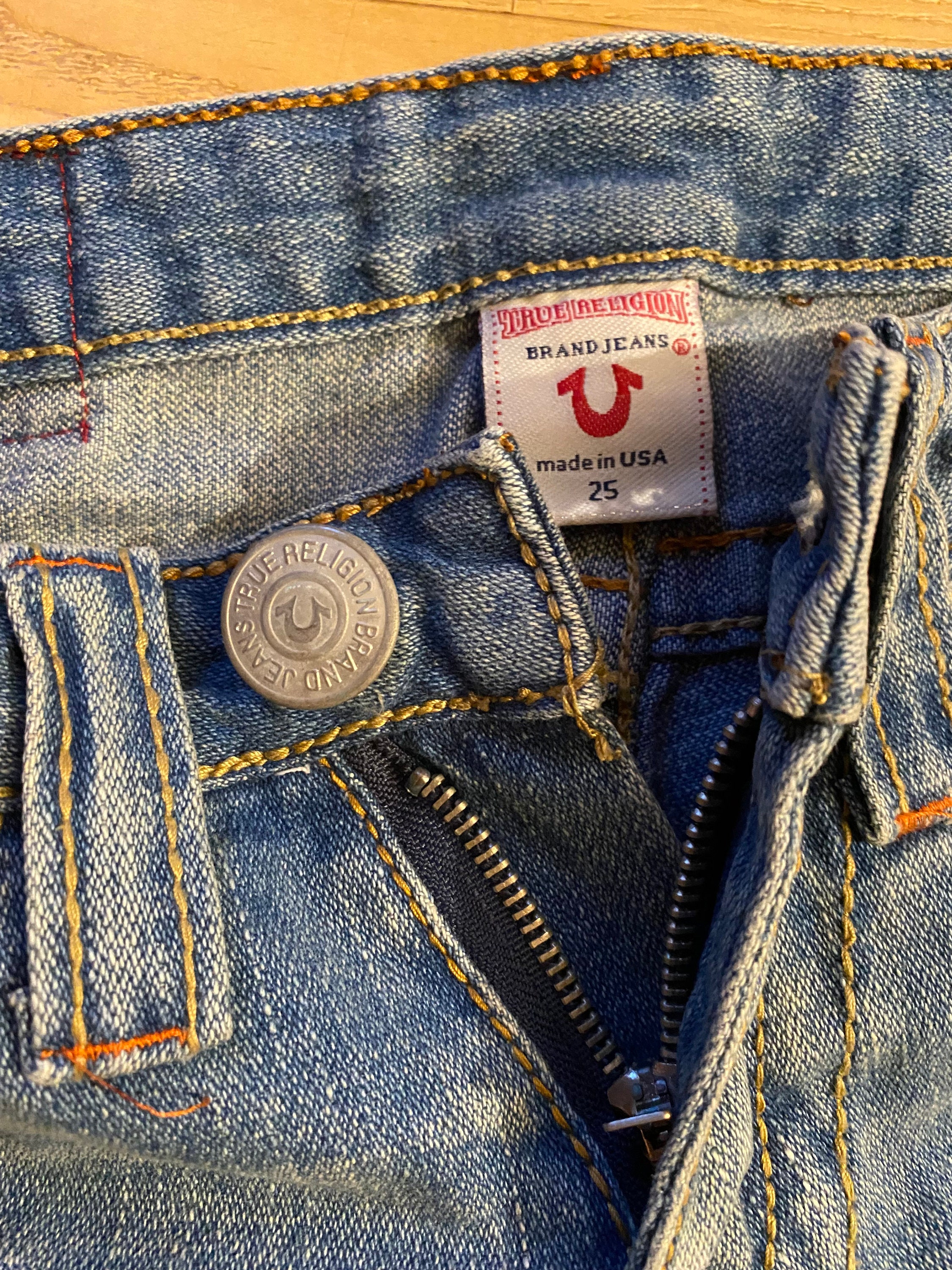 True Religion Bobby Big T Rainbow Cowgirl Vintage Jeans New True Religion Bobby Big T Rainbow Cowgirl Vintage Jeans New