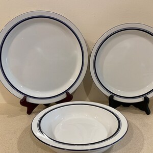 Dansk Bistro Christianshavn Blue Dinner Salad Plates Soup Bowls Portugal Thailand