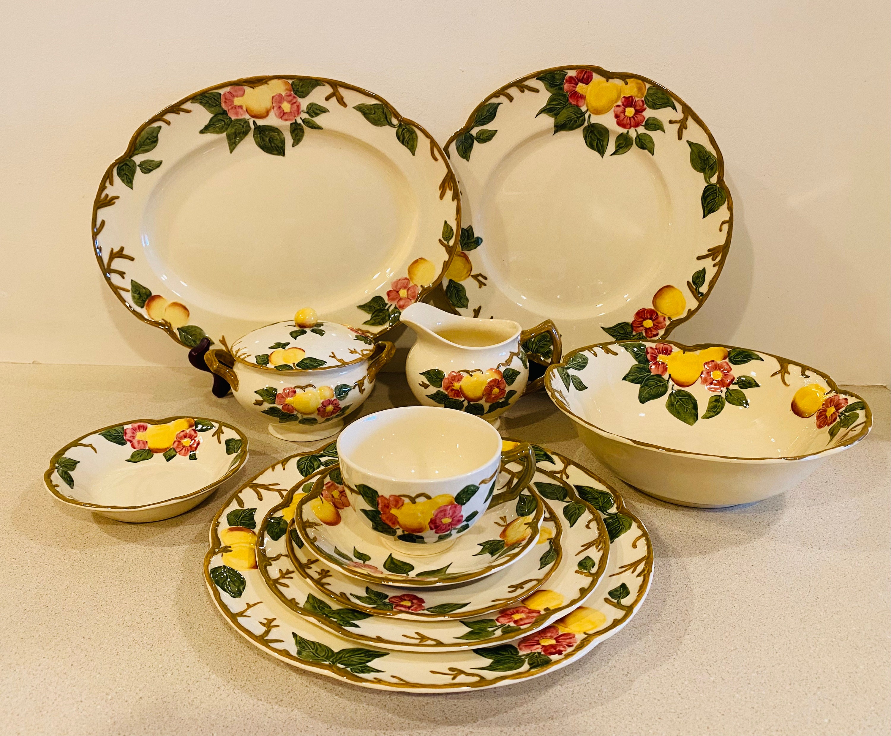 Vintage Johnson Bros Peach Bloom China, 40-piece Dinnerware Set - Etsy