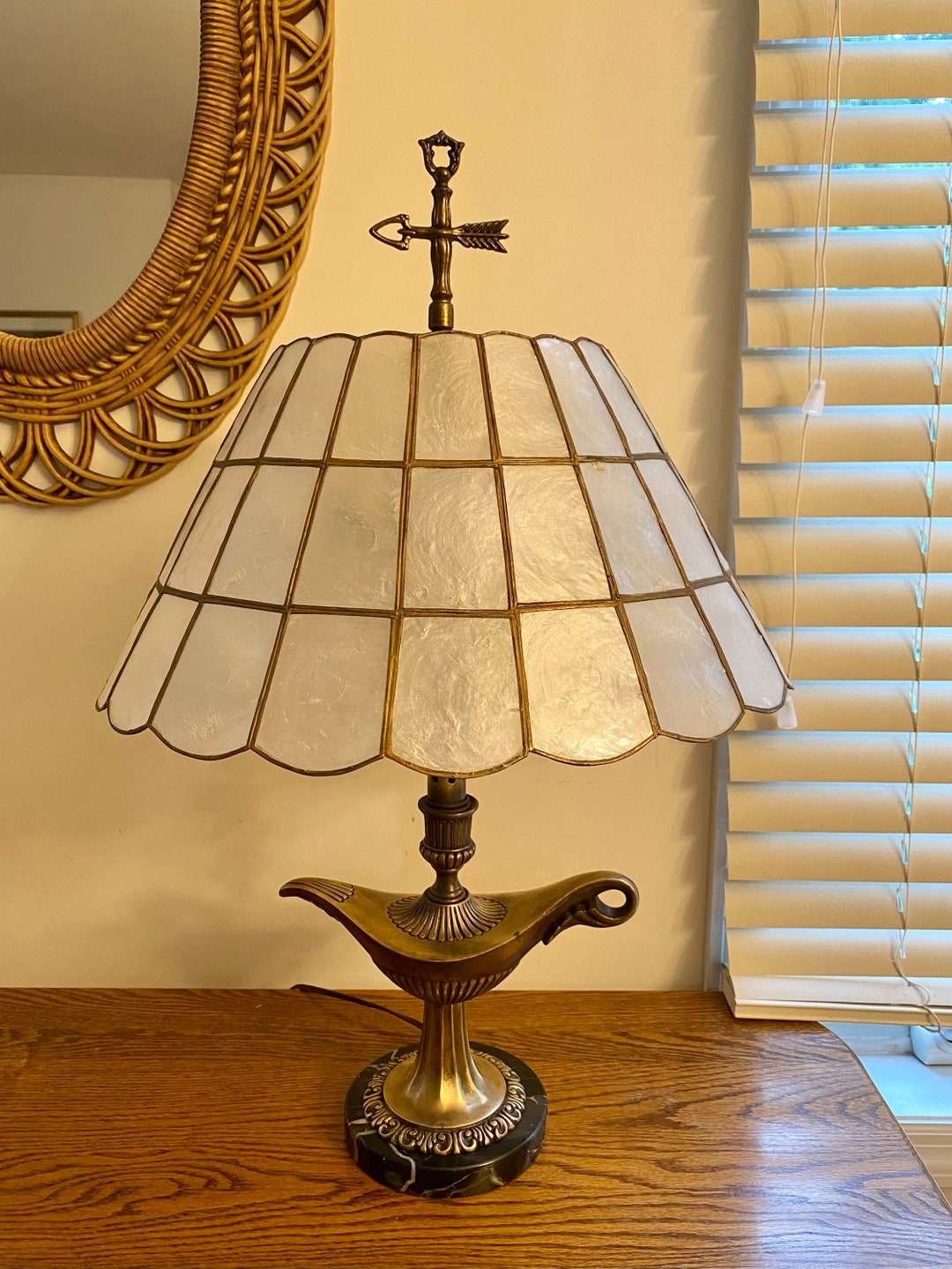 Vintage Brass/marble Aladdin Base With Capiz Shell Shade Table Lamp 25. ...