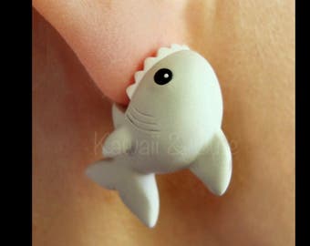 Shark earrings handmade, biting earrings special gift for animal lovers, cute sea cretures, cute fish animal earrings kawaii, shark lovers