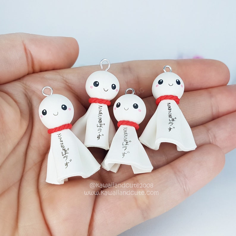 Teru teru bozu keychain kawaii handmade, special gift for japan lovers, kawaii japanese culture kawaii, miniature clay, Japan kawaii things image 2