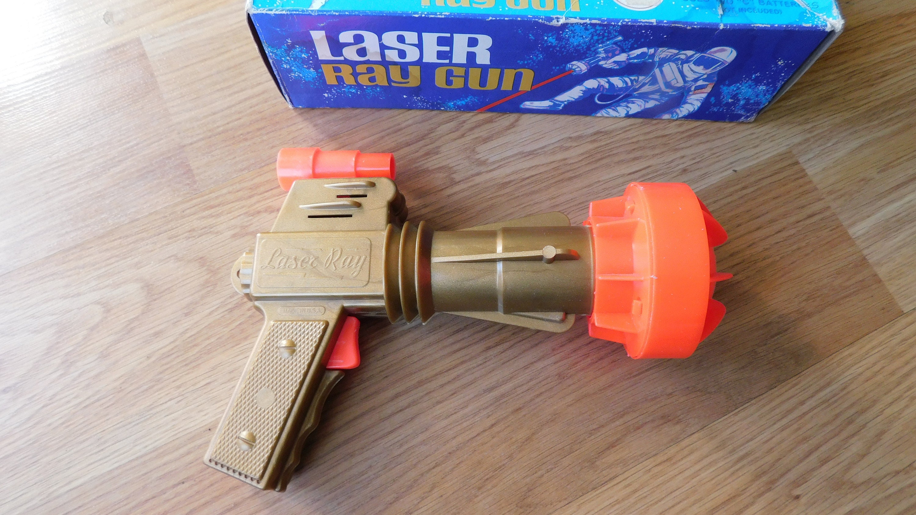 Vintage Norton Honer Laser Ray Gun 1960s Space Toy Raygun Etsy