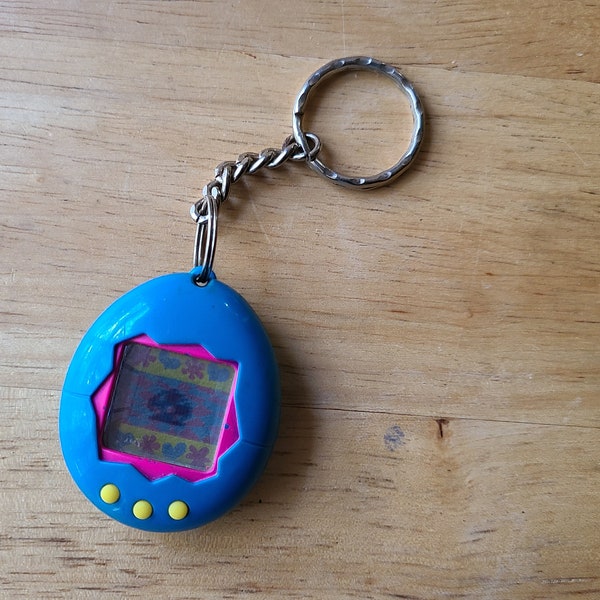 Vintage 1997 Original Bandai TAMAGOTCHI Electronic Blue & Pink Kids Toy *WORKS*