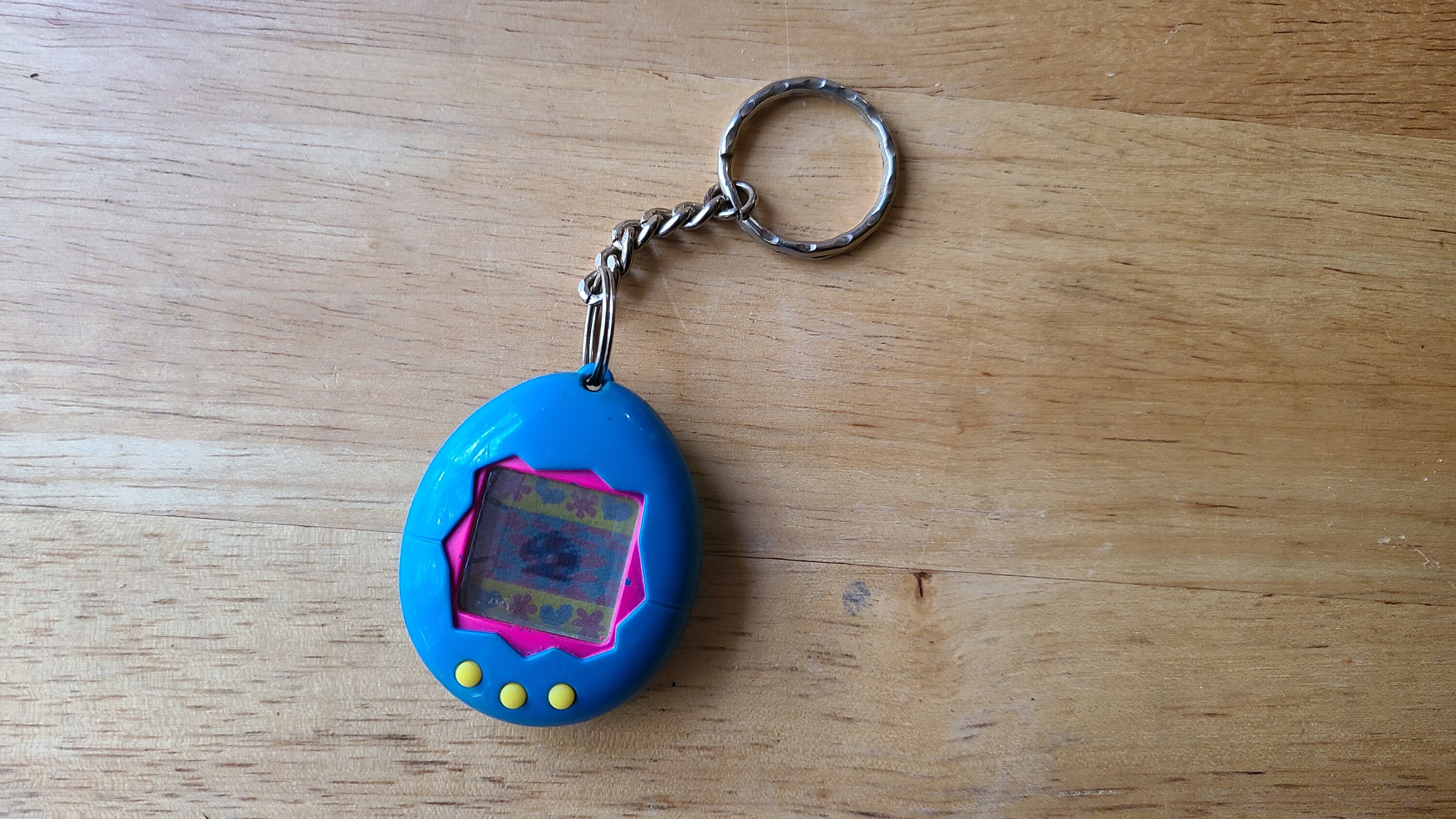 Vintage Tamagotchi Original 1997 Bandai Blue/white -  Israel