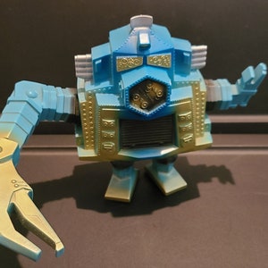 Vintage ULTRAMAN Crazygon vinyl toy SOFUBI Japanese YAMANAYA Figure Tsuburaya Crazy Gon Robot