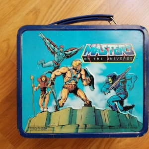 Vintage MOTU Masters of the Universe Metal Lunch Box w/ Thermos 1983  complete
