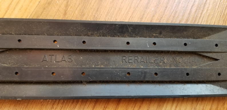 Vintage 70s HO-Scale Style Toy Train Box Cars and Track lot Atlas Rerailer Ertl More!