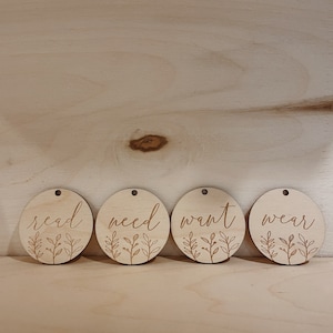 Read wear need want gift tags, minimalist gift gift tags, Wooden Gift Tags, 4 Pack of Gift Tags, Wooden Christmas Tags, Christmas tags
