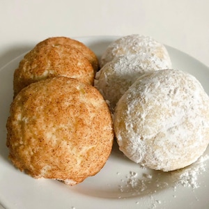 Dozen Keto Cinnamon Sugar or Powdered Sugar Bites