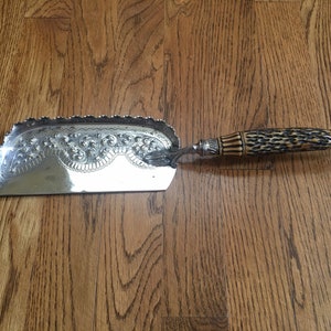English Stag Horn Handle Crumber