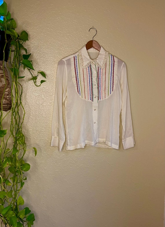 Vintage, white, button down Gem