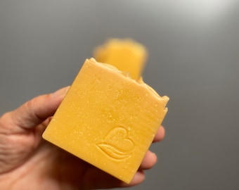 Savon au Curcuma et à l'Orange