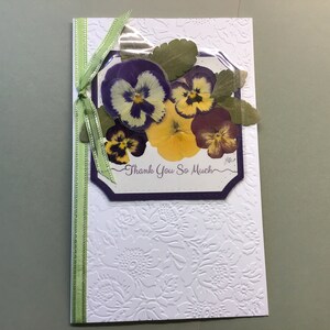 Blanco bedankkaartje viooltje, echte geperste violen, GRATIS BLOEMENWIJZER bij aankoop, verjaardagskaarten viooltje, notitiekaarten viooltje, gedroogde bloemen