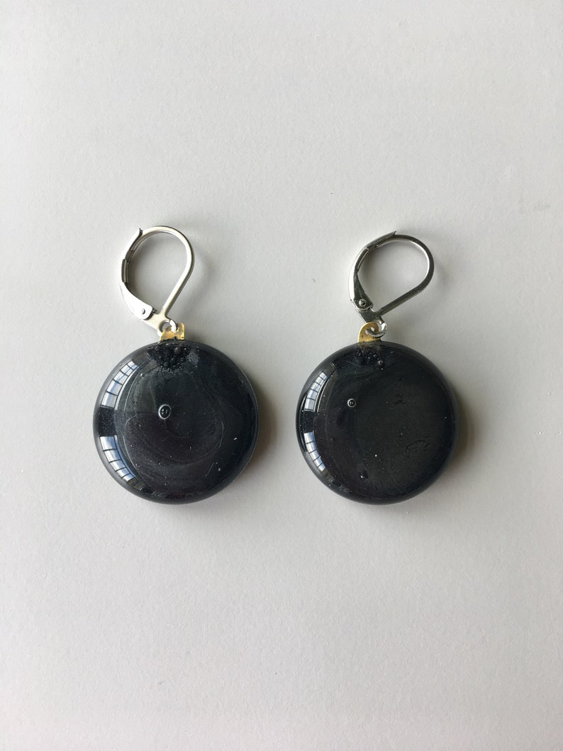BLACK DROPPING EARRINGS basic circle black glass earrings